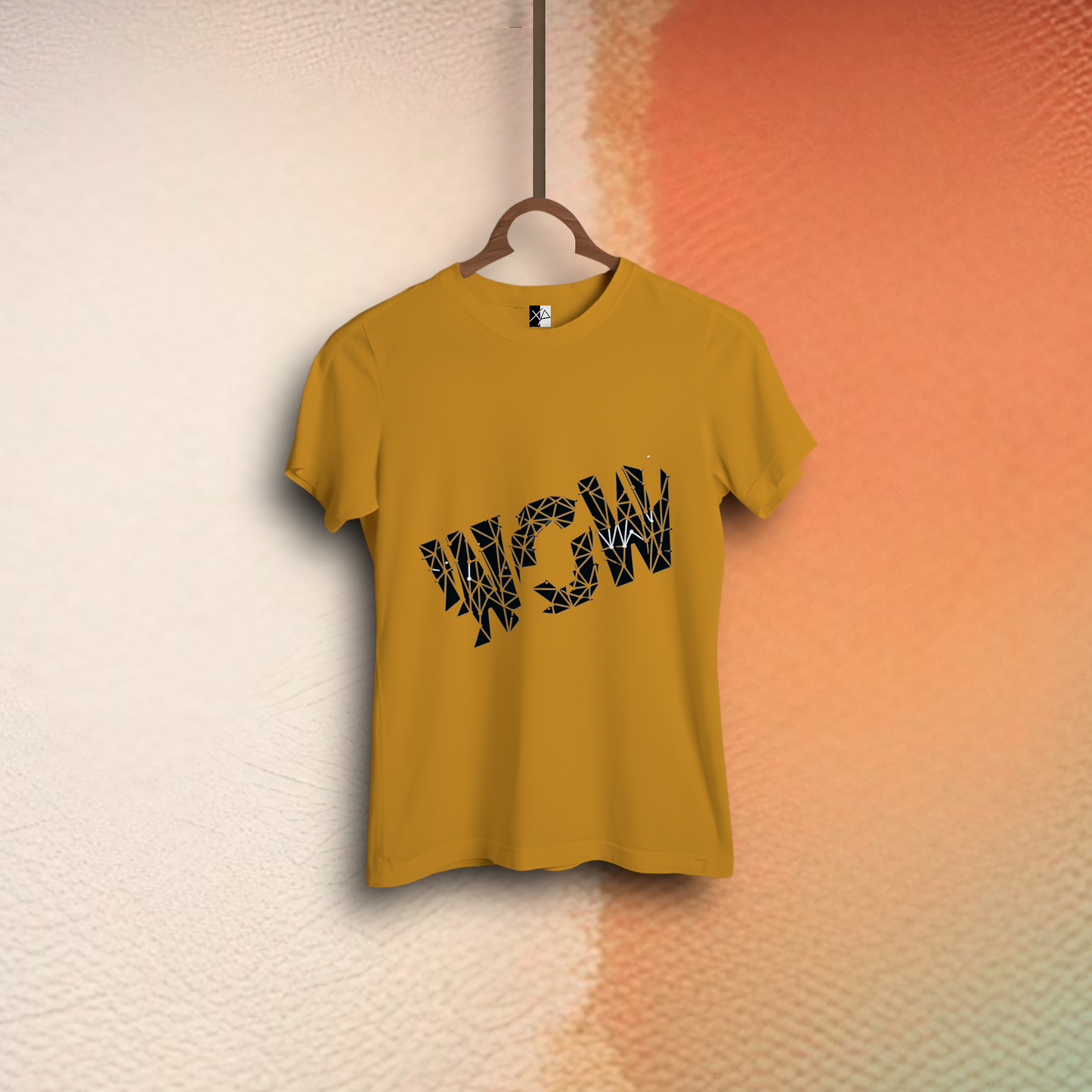 Women’s T-shirt Round Neck Classic: WOW